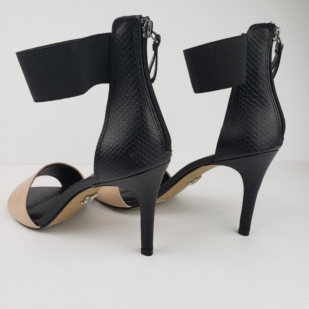 Simply Vera Vera Wang Black Heels